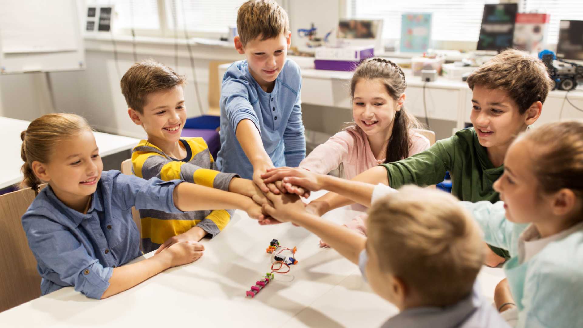 How School Collaboration with Autism Centers Benefits Your Child